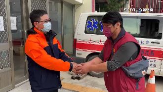 協作登山遭丟包　澄清「誤會一場」