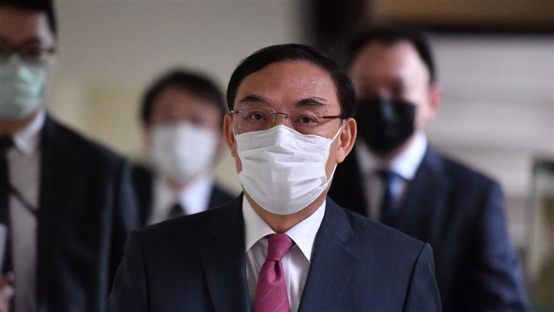 戴寧鐐銬加身奔喪　法務部檢討看守所