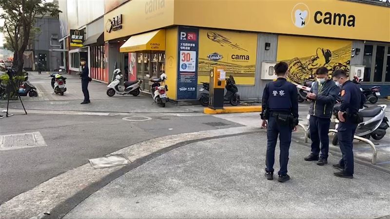 見前女友與現任太親密！醋男揮刀猛砍