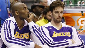 ▲布萊恩（Kobe Bryant）和賈索（Pau Gasol）曾聯手拿下2座冠軍。（圖／美聯社／達志影像）