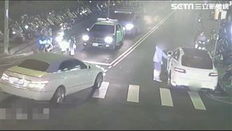 保時捷車主買晚餐　愛車秒被開走