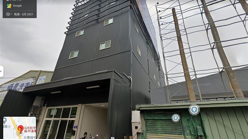 15坪鐵皮屋蓋48套房　最狂違建拆