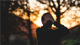 男退休存5千萬回家妻1句話　下場超淒涼