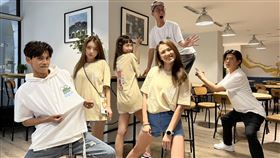 網路節目《鬧著玩》。(圖/鬧著玩娛樂提供)