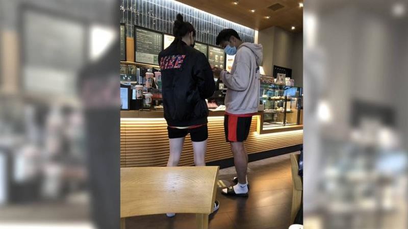 全明星女神不藏了　揪他買咖啡全被拍