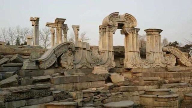 他下令燒圓明園　自己卻落得同樣下場