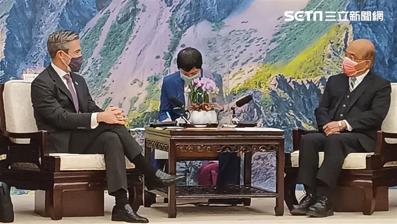美民主基金會長：讓台成民主議題中心