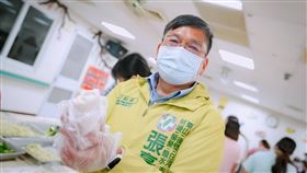 ▲蓮心園除了每日為身障獨居長者送餐同時實施關懷訪視（圖／相關單位提供）