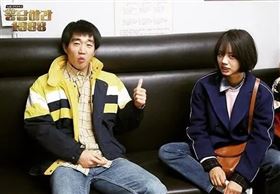 崔盛元曾在《請回答1988》裡面飾演女主角惠利的弟弟。（圖／翻攝自微博）