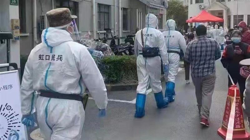 上海突襲封城爆亂象　驚傳民兵出動了