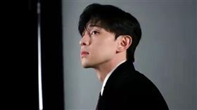 鄧倫（圖／翻攝自微博）
