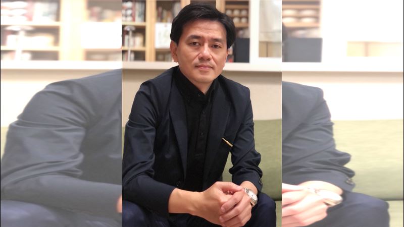 職棒第6隊台鋼雄鷹　首任領隊劉東洋