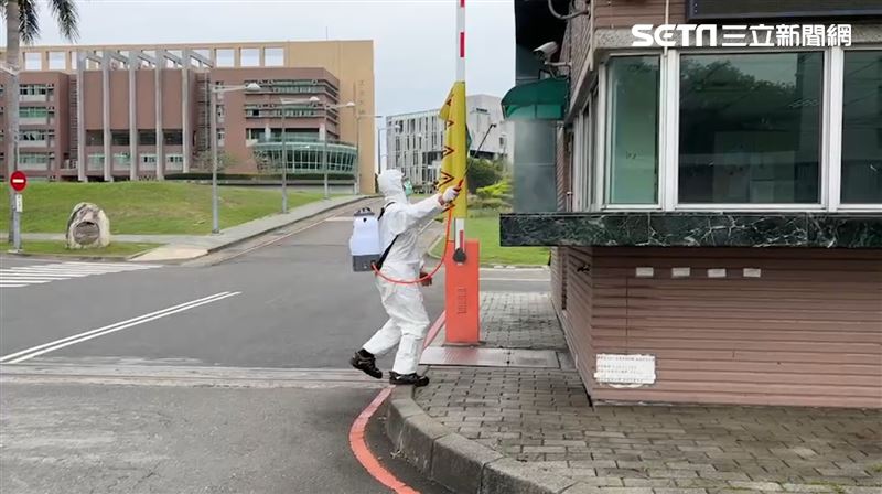 2師禮服店「吃飯」　樹科大調查議處
