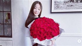 汪圓圓曬36歲生日照片。（圖／翻攝自wrini IG）