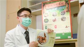 台北慈濟醫院急診部林柏蓁醫師表示，台灣氣候溫暖潮濕，適合蛇類生長繁殖。（圖／台北慈濟醫院提供）