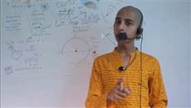 翻攝自阿南德影片＋基隆醫院提供＋翻攝自美國約翰霍普金斯大學