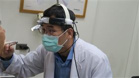 衛福部彰化醫院耳鼻喉科主任許嘉方醫師。（圖／翻攝自彰化醫院臉書）