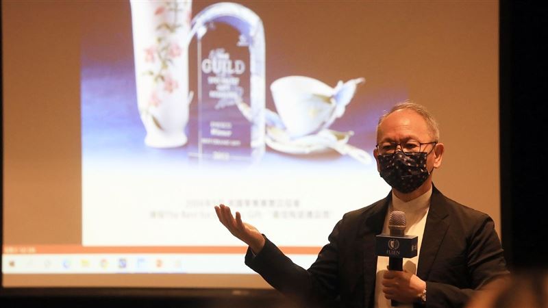 法藍瓷轉戰生技　陳立恆回母校曝秘訣