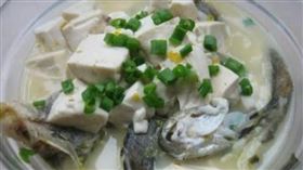 泥鰍鑽豆腐（示意圖／翻攝自百度百科）