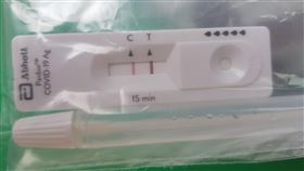 前線醫曝今日上班實況！「第一個就陽性」憂：這個連假怕爆。（圖／翻攝自蘇一峰臉書）