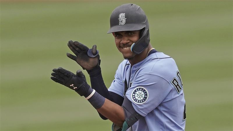 跑像在飛　外野深遠安打！跑出場內轟