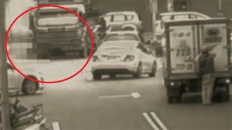 砂石車輾斃8旬婦　車禍瞬間影像曝光