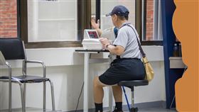 高血壓患者可以選擇含「鎂」較高的食物來吃，幫助血壓放鬆，也別忘了補充維他命D，可以透過曬太陽或食用香菇、黑木耳。（圖／健康力提供）