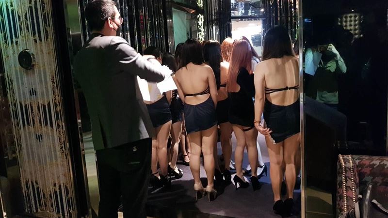 中山警防疫稽查　意外逮獲少爺通緝犯
