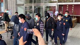 東南水泥,槽體拆除,工安意外,傾倒,清明返鄉