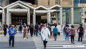 人群／與病毒共存（記者陳弋攝影）