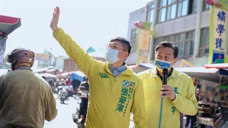 白河子弟張豪澤家鄉掃街力拼重返榮華