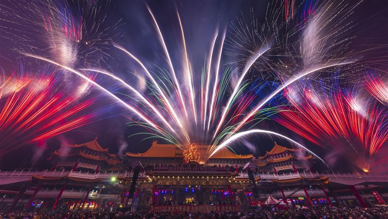 台南鹿耳聖母廟高空煙火秀秘密曝光