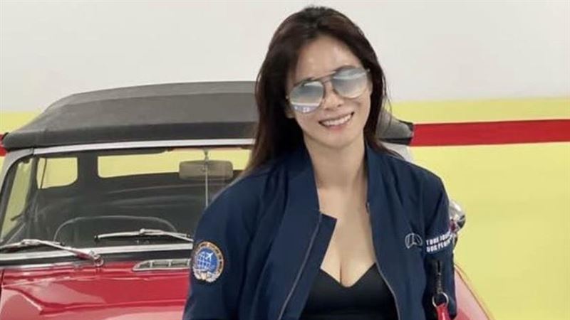 曾現身防疫記者會　神顏空姐曝新近況