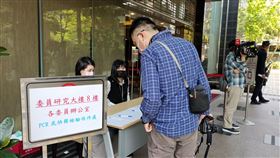 國民黨立委廖國棟兩位助理確診，立法院啟動管制措施。（圖／記者盧素梅攝影)