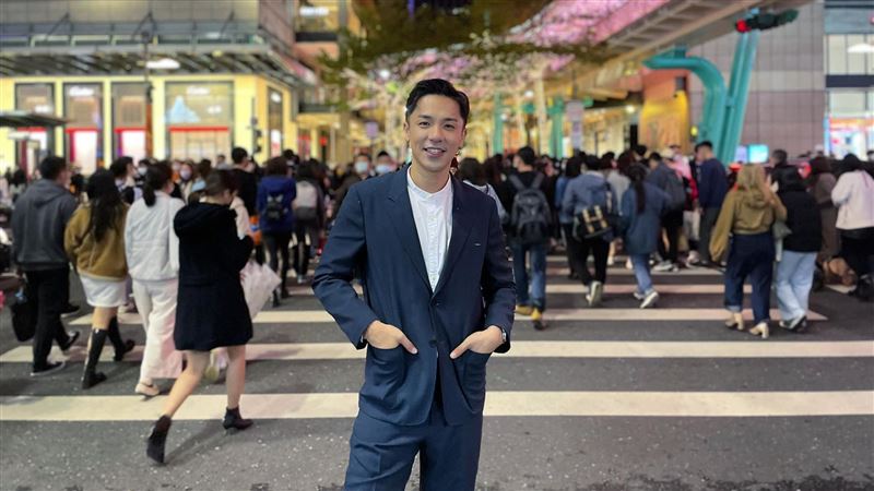 一度消失演藝圈　驕女男星報考保險員