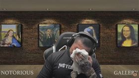 館長（圖／翻攝自館長直播）