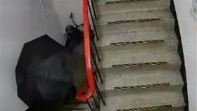 台北,公寓,靈堂,喪家,骨灰,神主牌,https://www.facebook.com/groups/451357468329757/posts/2926817537450392/