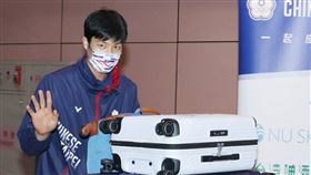 周天成東奧歸國。(圖/記者邱榮吉攝影)