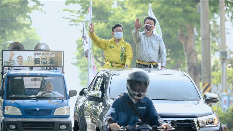 何博文力挺台南湧言新人