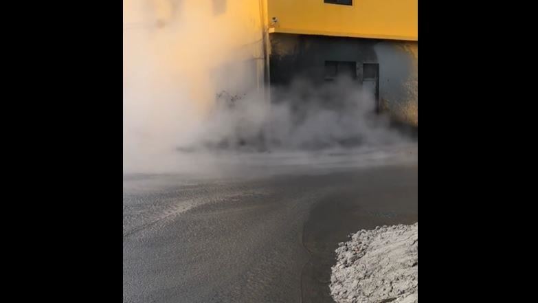 萬丹泥火山又噴發　泥漿流農田影片曝