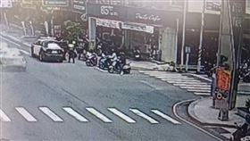 台南,玩具槍,咆哮,心情不好,當街,恐嚇