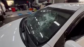獨／車沒停好害撞牆　討賠償警局砸車