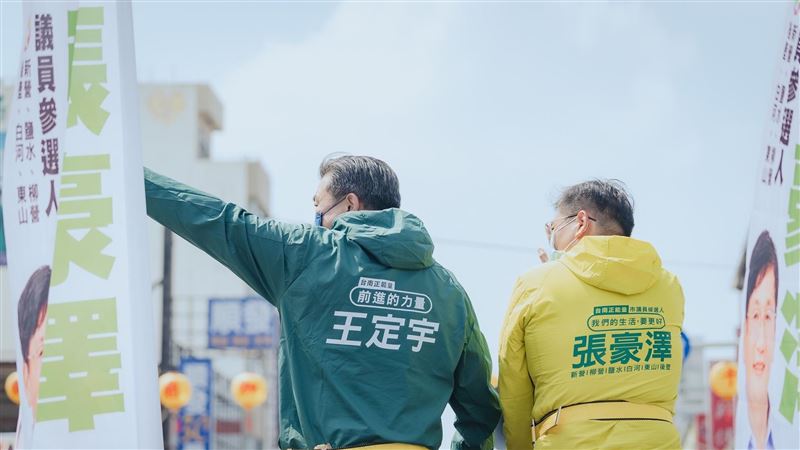 台南新人張豪澤車掃力爭選民支持