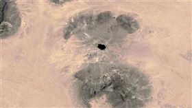 巴豪特之井因時不時傳出詭異惡臭，被當地居民封為「惡魔的監獄」、「地獄之井」。（圖／翻攝Google map）