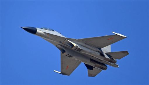 中共又來！國防部：12架次共機越中線擾台