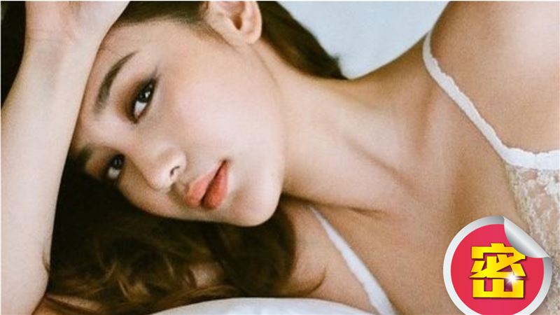 甜美校花下衣失蹤　邪惡視角美胸看光