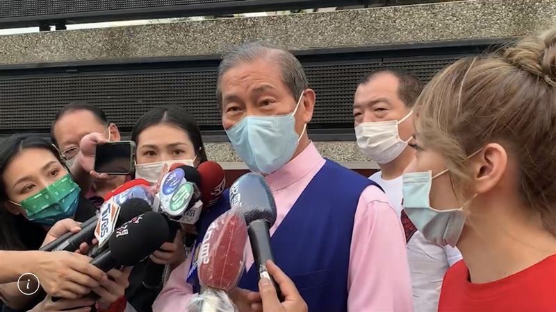 被控搶轎爆衝突「白狼」張安樂到案了