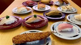 台灣壽司郎今（13）天宣布，臉書粉絲專頁已達成15萬人里程碑，因此祭出15萬元餐券要回饋粉絲。（圖／品牌提供）