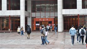  學校,校園,文化大學,圖書館,學生,大學生,上課。（示意圖／記者蕭宥宸攝影）