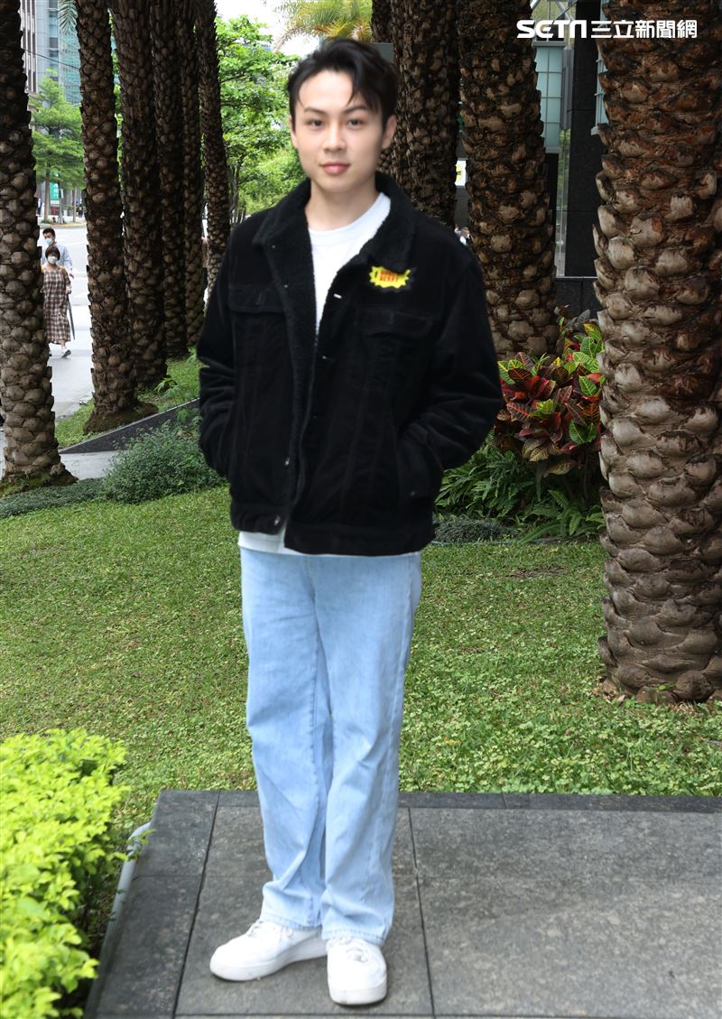 顏佑庭三立新聞網專訪。（記者邱榮吉/攝影）